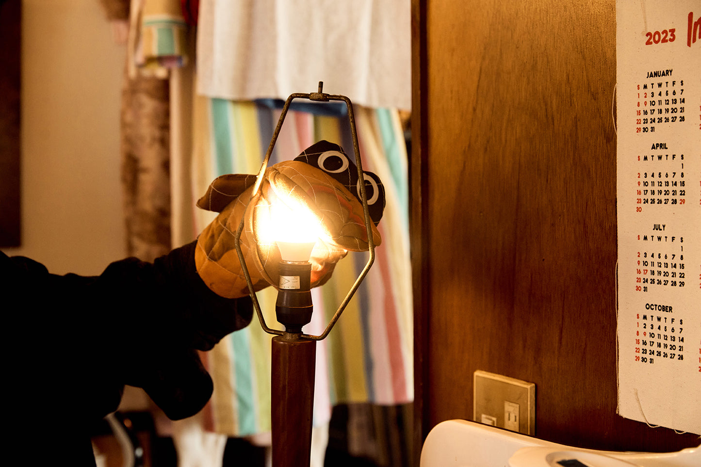 MUD SKIPPER OVEN MITT